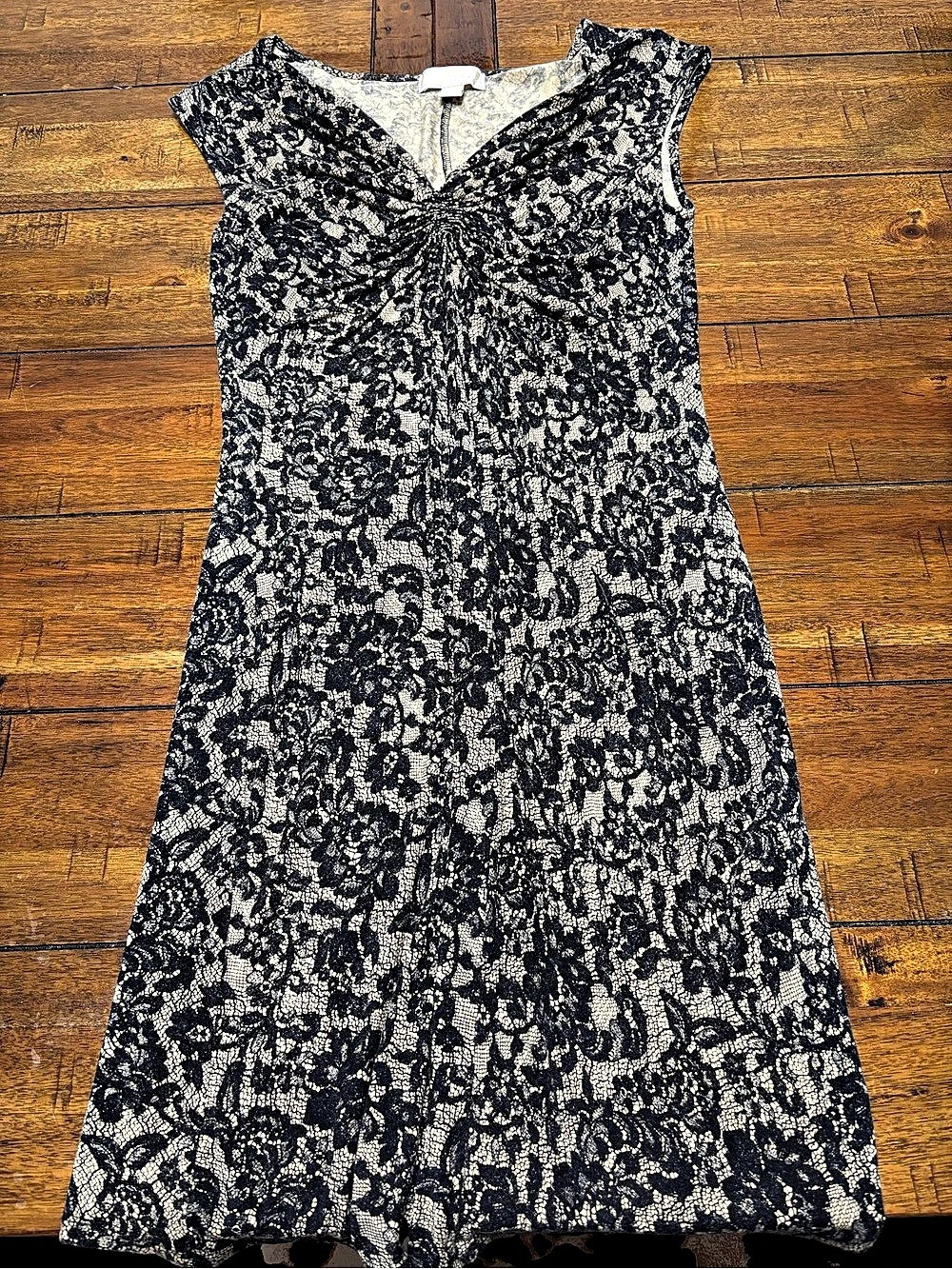 Michael Kors Floral Lace Mini Dress Size Medium Like New